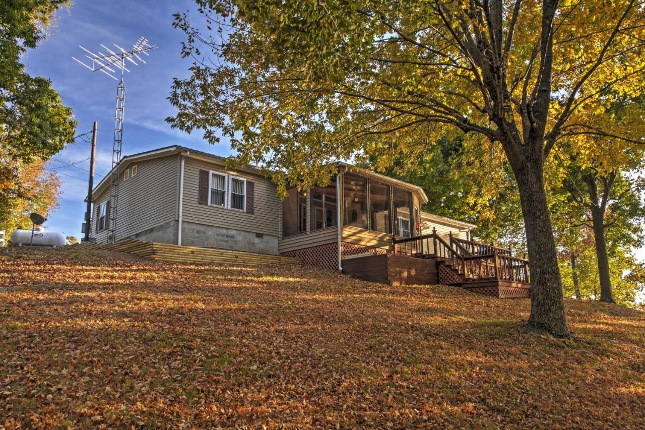 Captivating Cadiz Hideaway With Deck On Lake Barkley Dış mekan fotoğraf